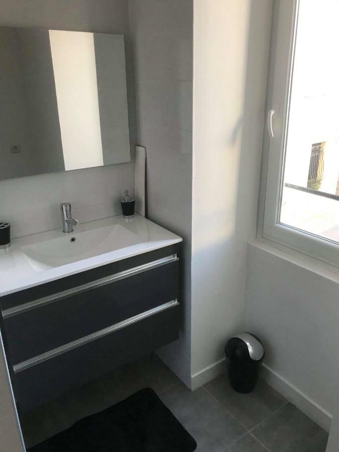 شقة Duplex Entre Mer Et Montagnes Saint-Zacharie المظهر الخارجي الصورة